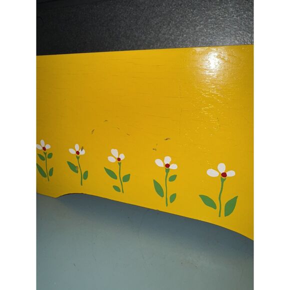 VTG Teleflora 1984 Wooden Planter Caddy - Yellow Floral Organizer Box - Picture 8 of 12